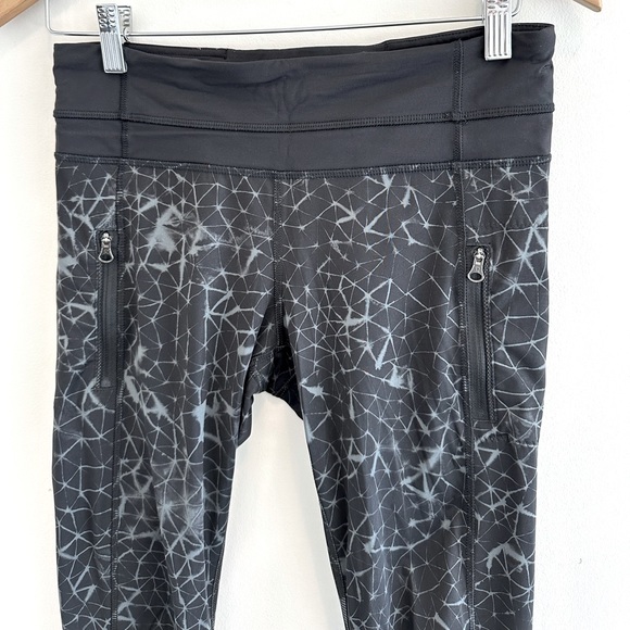 🌸GUC Lululemon Yoga Pants🌸 - Picture 3 of 7